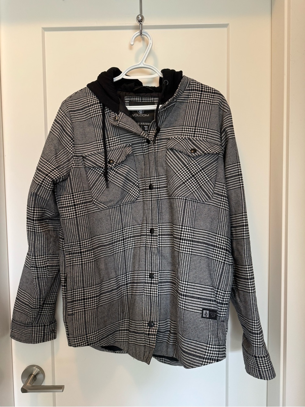 Volcom Black & White Plaid Hooded Shirt Jacket